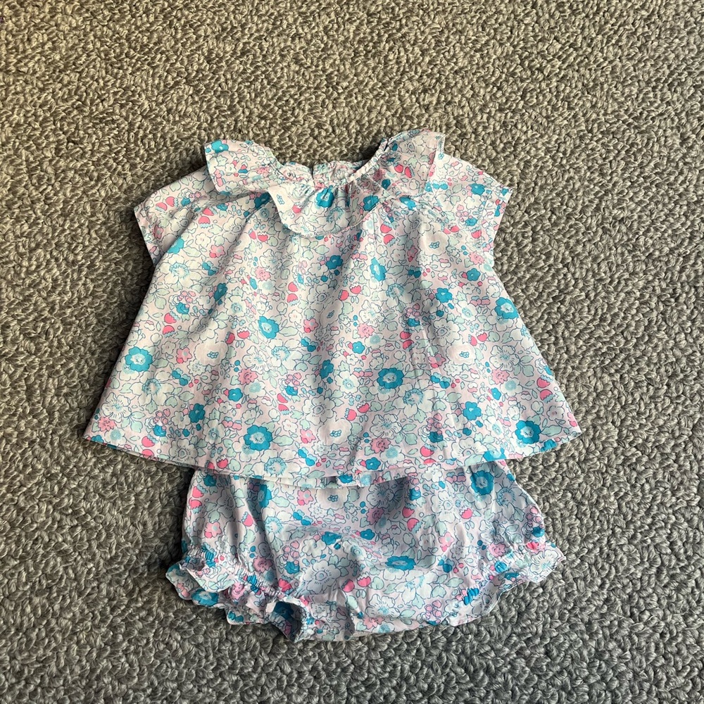Jacadi White Floral Two-Piece Matching Set with Blue and Pink Accents